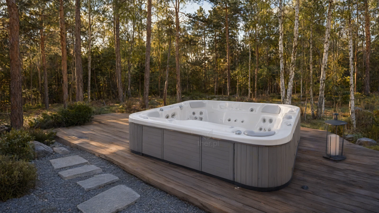 Hot tub CRESCENT 790, lifestyle scene