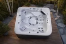Jacuzzi KAYAK 610 w polskim ogrodzie