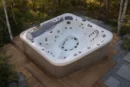 Jacuzzi KAYAK 820 w polskim ogrodzie
