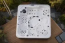 Jacuzzi KAYAK 860 w polskim ogrodzie