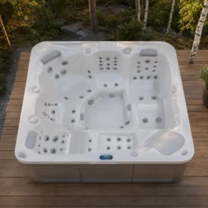 Jacuzzi LOUNGE 9060 w polskim ogrodzie