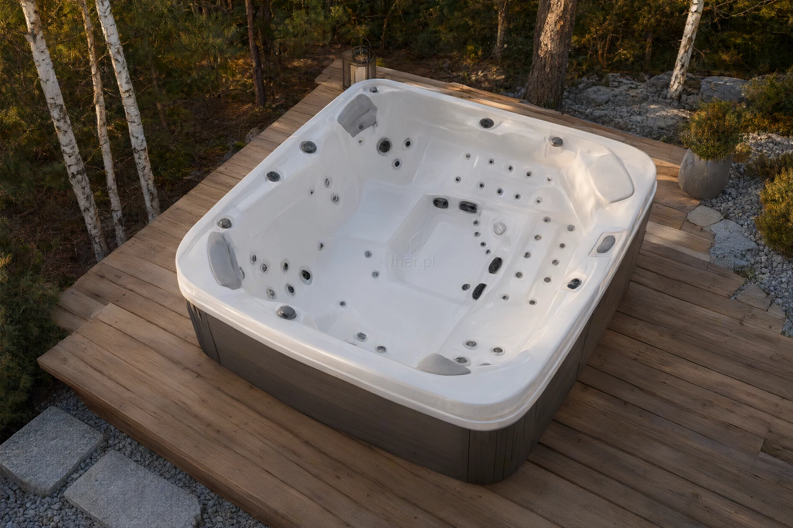 Hot tub NOVA 800 in a Polish garden
